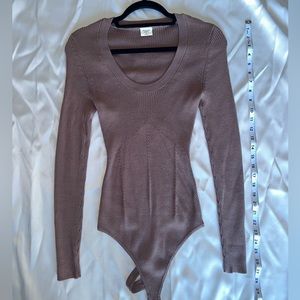 ABERCROMBIE & FITCH BODYSUIT